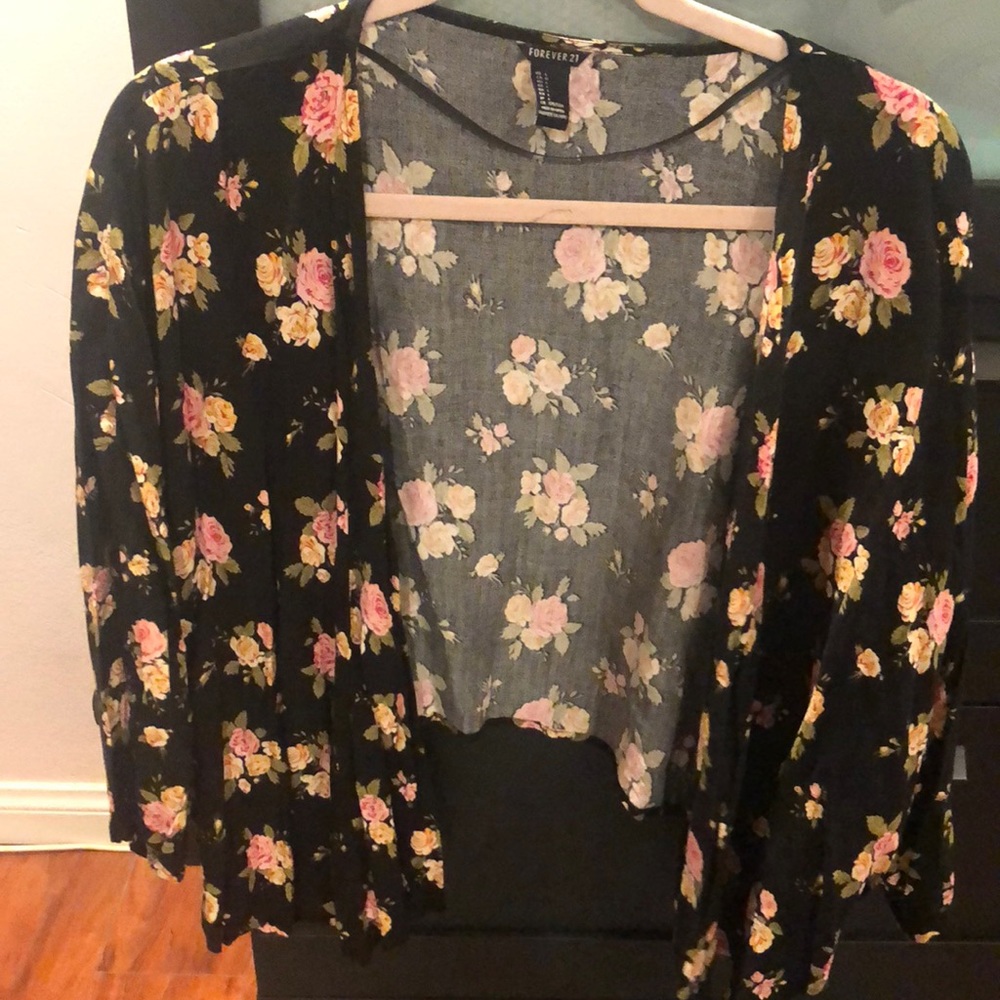 Mini/crop floral kimono